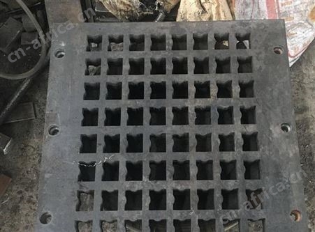 新型钢筋保护层垫块模具+水泥支撑垫块模具厂家