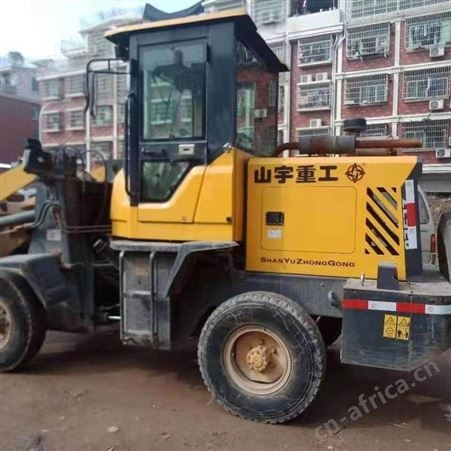 义乌市小挖机出租 大小挖掘机出租 24小时清理各类垃圾