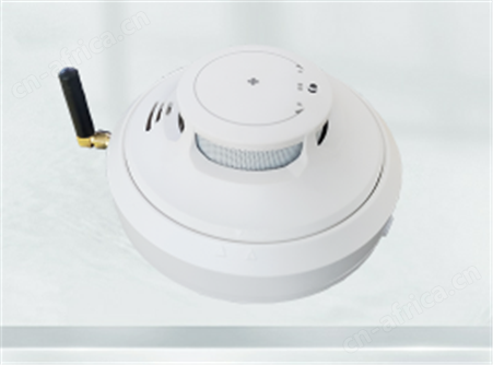 无线lora烟雾报警器AC102