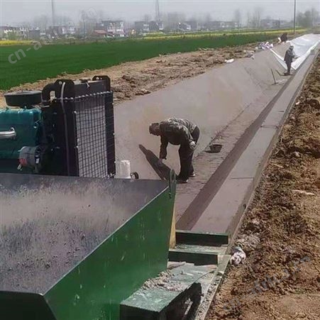 现浇石水渠滑模机公路施工排水沟衬砌机 U型混凝土渠道成型机