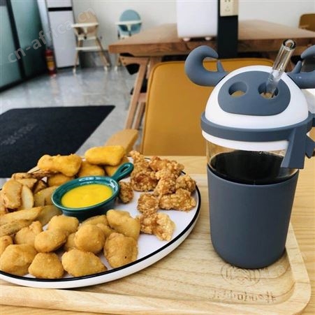 硅胶杯盖日韩风食品级可爱动物源头实力工厂定制可放吸管防摔杯套