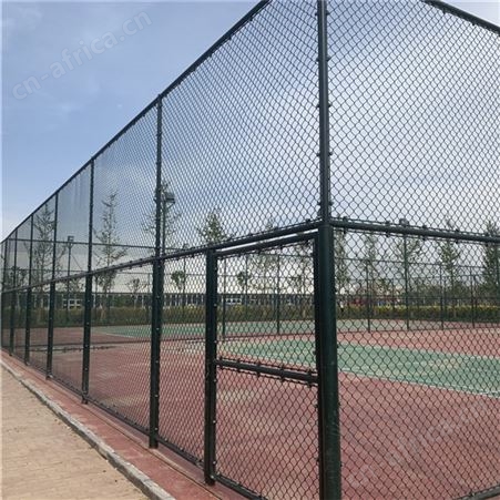 华丽体育球场围栏勾花护栏网体育场铁丝网围栏篮球场围网日字型球场隔离网