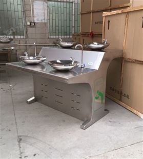四盘户外直饮水台不锈钢景区饮水设备公用饮水机